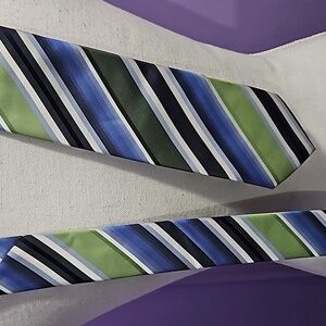 Saddlebred men's tie green blue